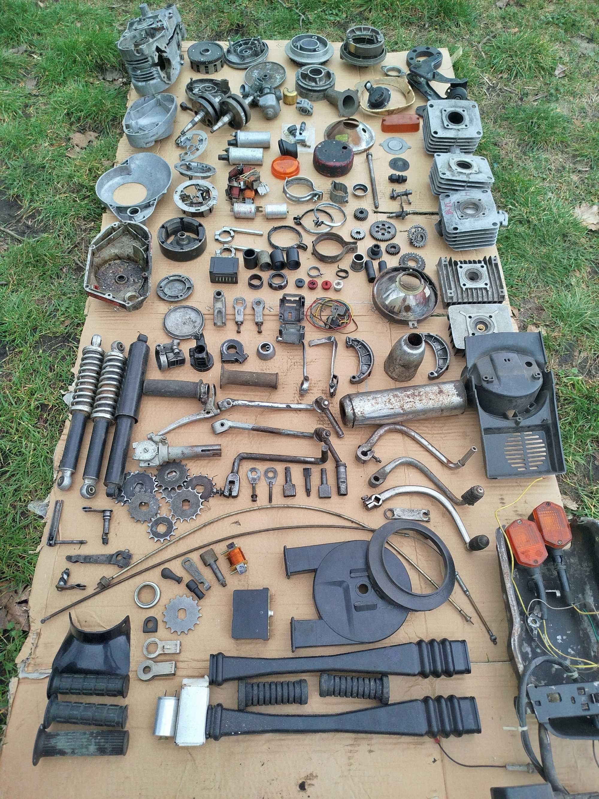 SIMSON cylinder kartery amortyzatory obejma bęben magneto manetka
