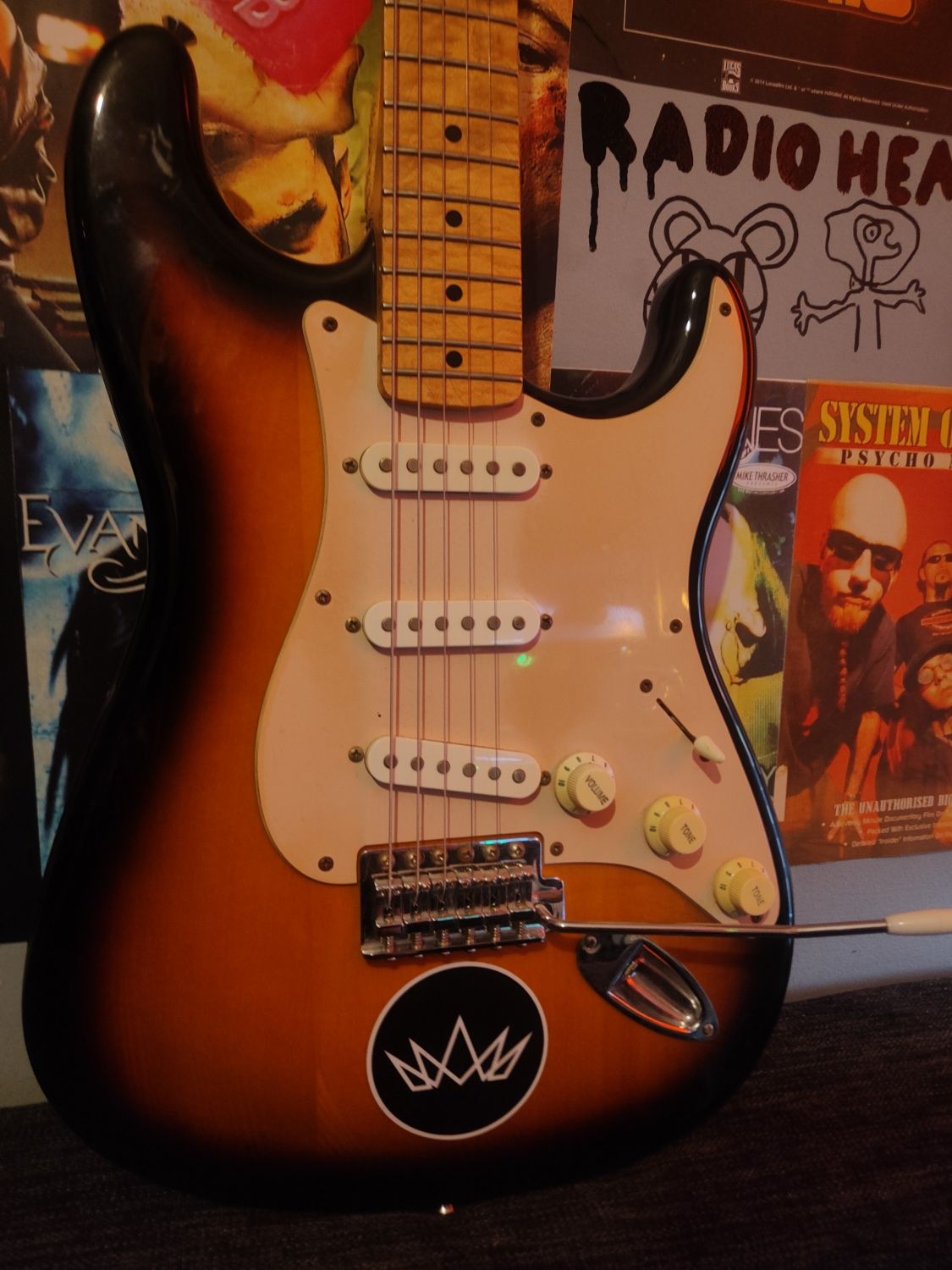 Gitara FENDER SQUIER stratocaster (+piecyk okablowanie i efekt)