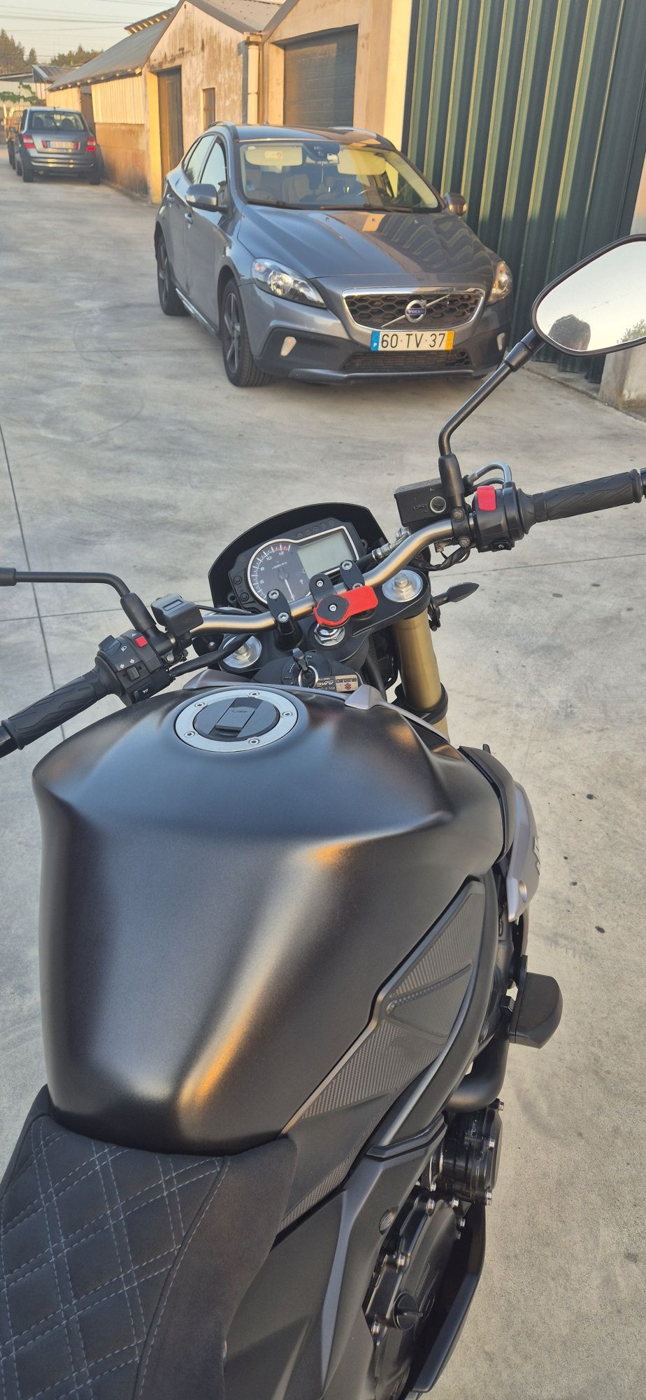 Suzuki gsr 750 de 2015
