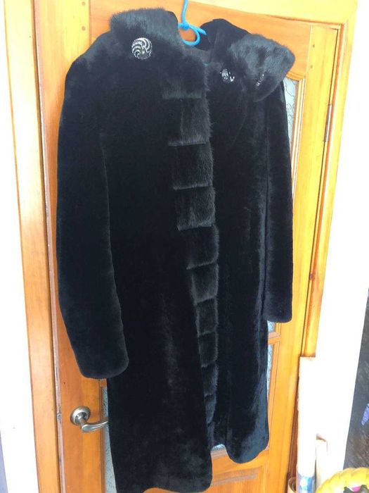 Мутонова шуба Charmgs