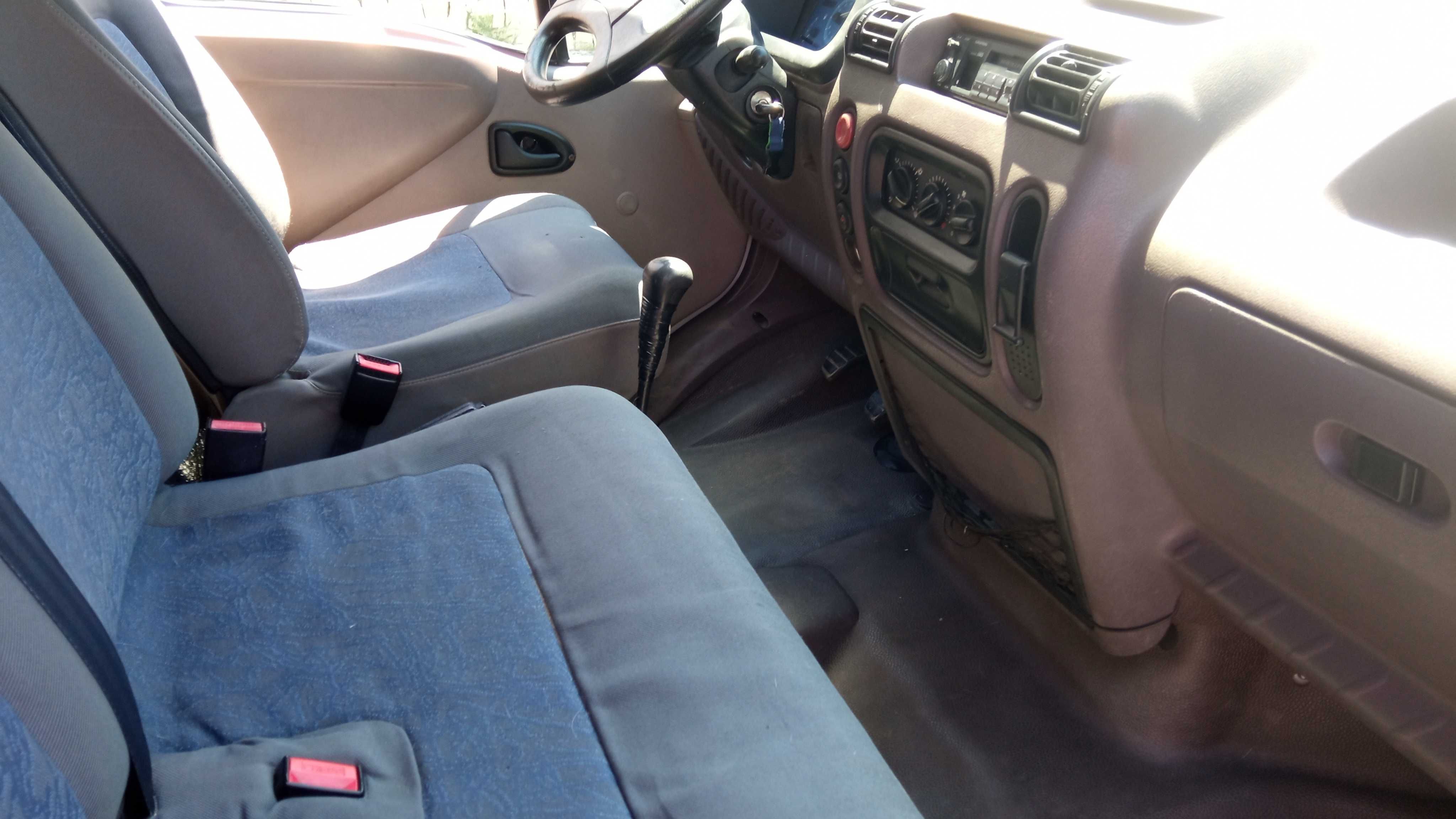 Renault Master 2.5