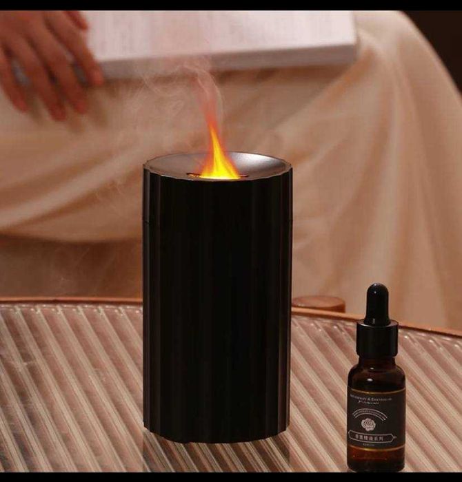 Зволожувач повітря, аромадифузор ефірних олій з ефектом полум'я.