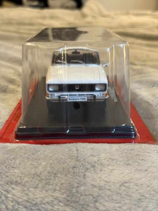 коллекционные модели машин масштаб 1 43