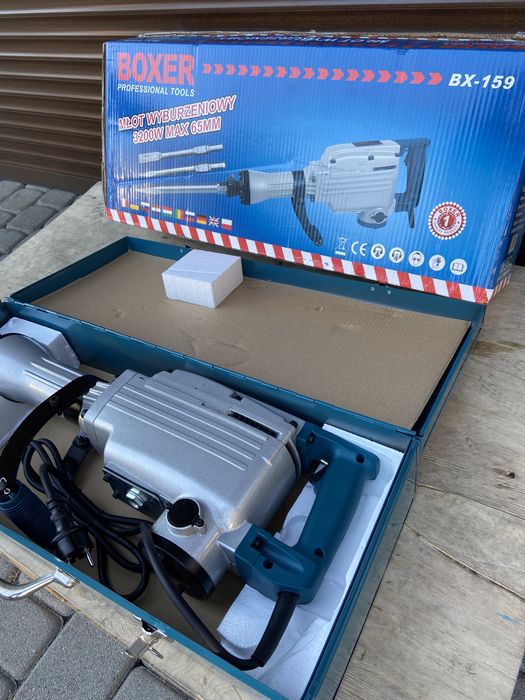 Młot wyburzeniowy boxer