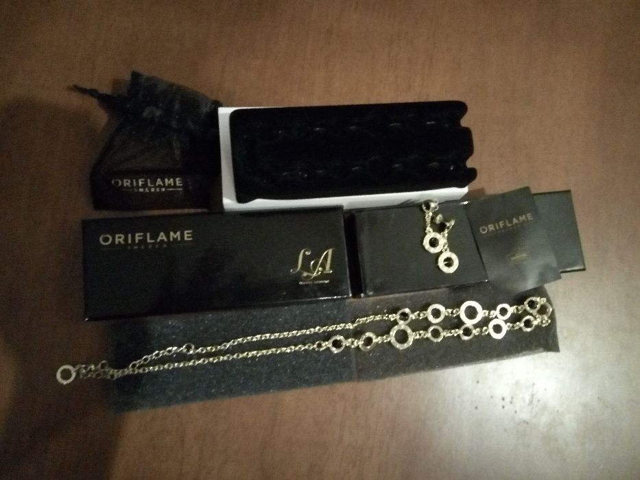 Ожерелье фирмы "Oriflame"