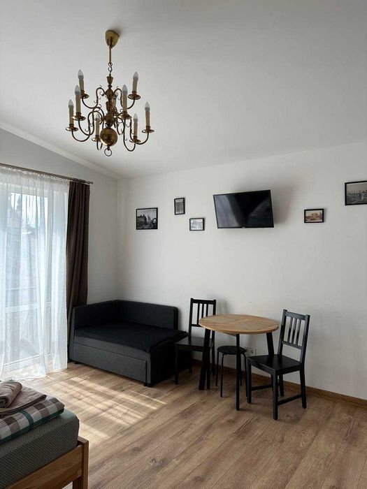 Оренда  апартаментів в  істор. центрі Львова,  площа Ринок, Світло є