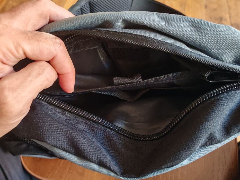 Велика сумка на пояс