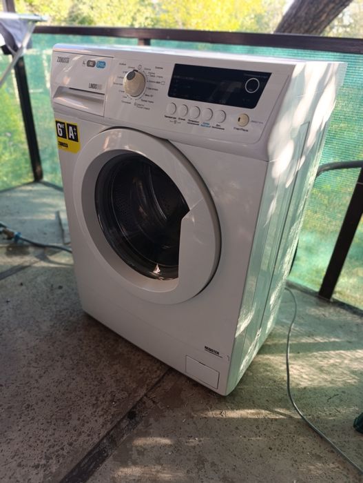 Стиральная машина Zanussi