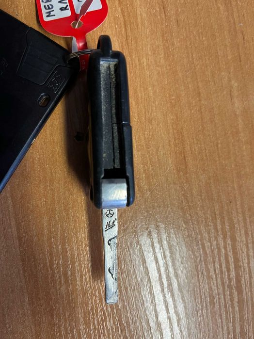 Stacyjka automat + kluczyk Mercedes SLK R170