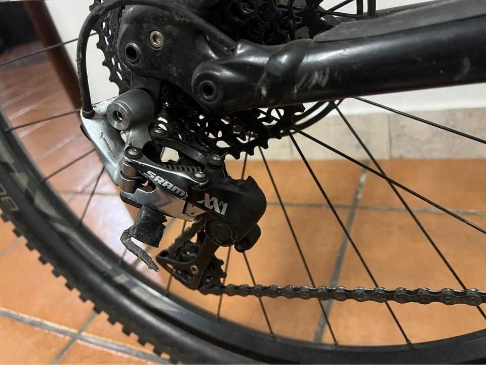 Bicicleta Specialized Turbo Levo FSR 29
