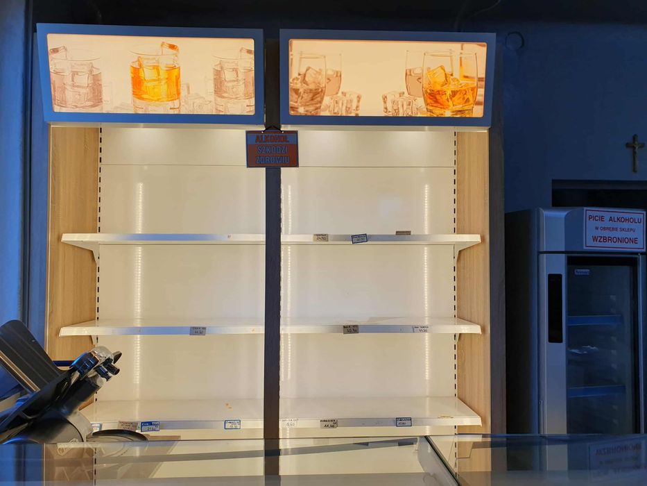 Regał sklepowy akloholowy
