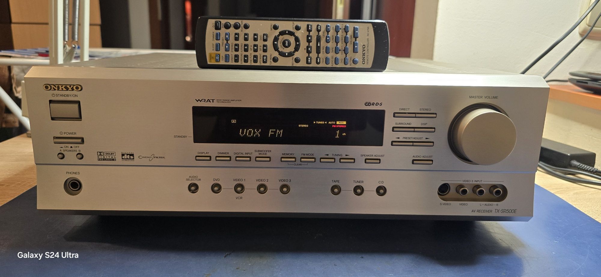 Amplituner onkyo tx-sr500e  5.1  100% sprawny +pilot orginalny