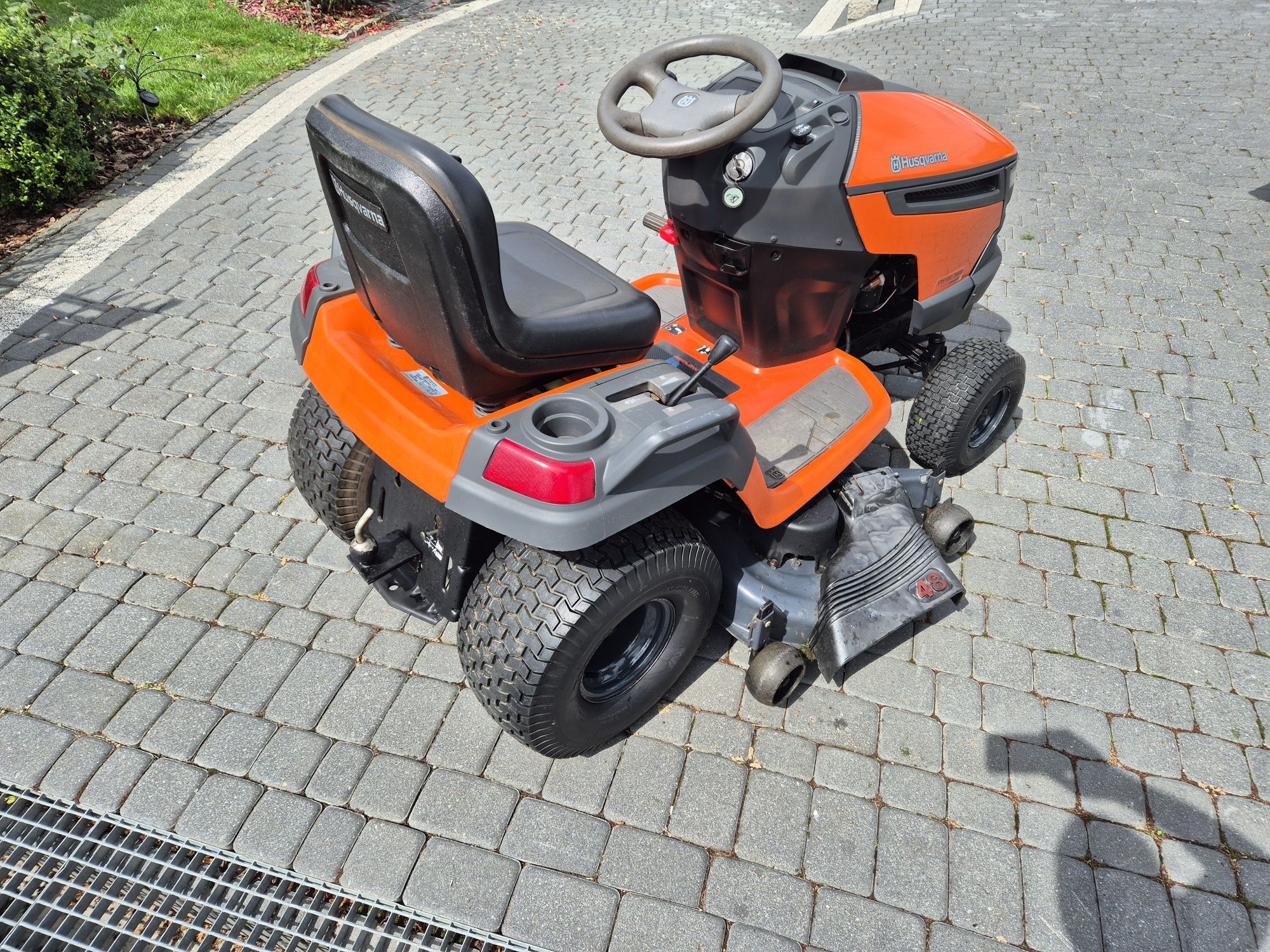 Traktorek Kosiarka Husqvarna YTH150 V-Tvin Kawasaki