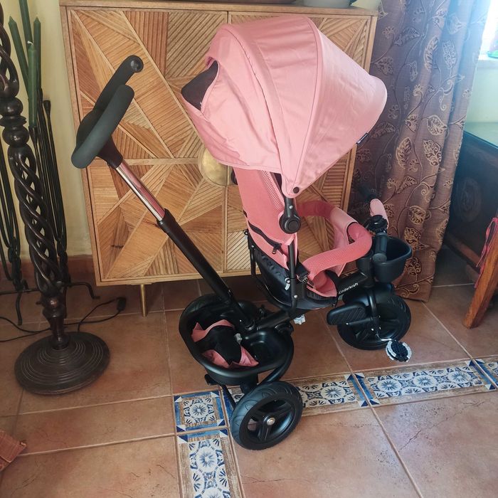 Triciclo Kinderkraft AVEO