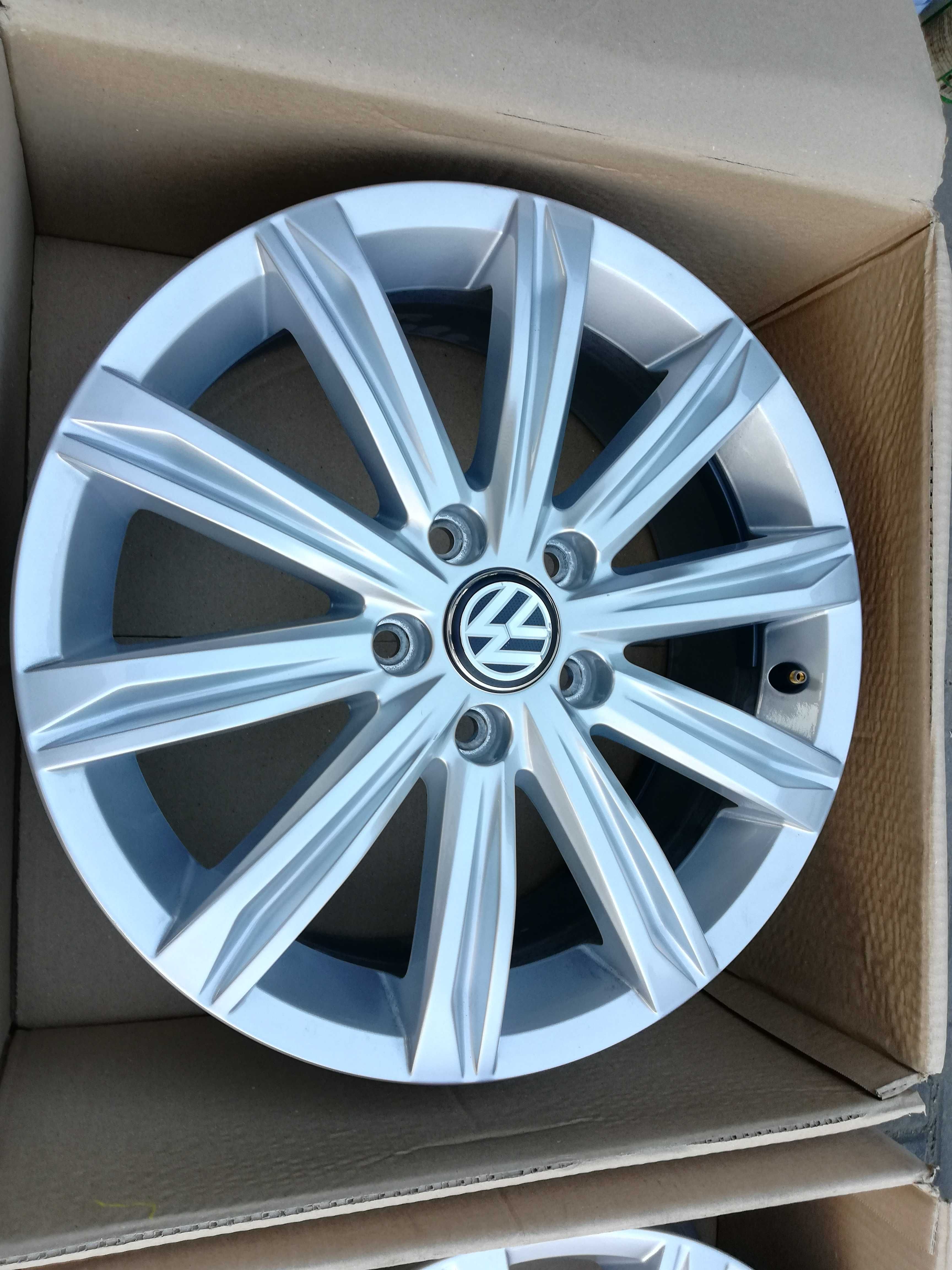 Felgi VW touran Caddy Golf Jetta Passat 17'' NOWE