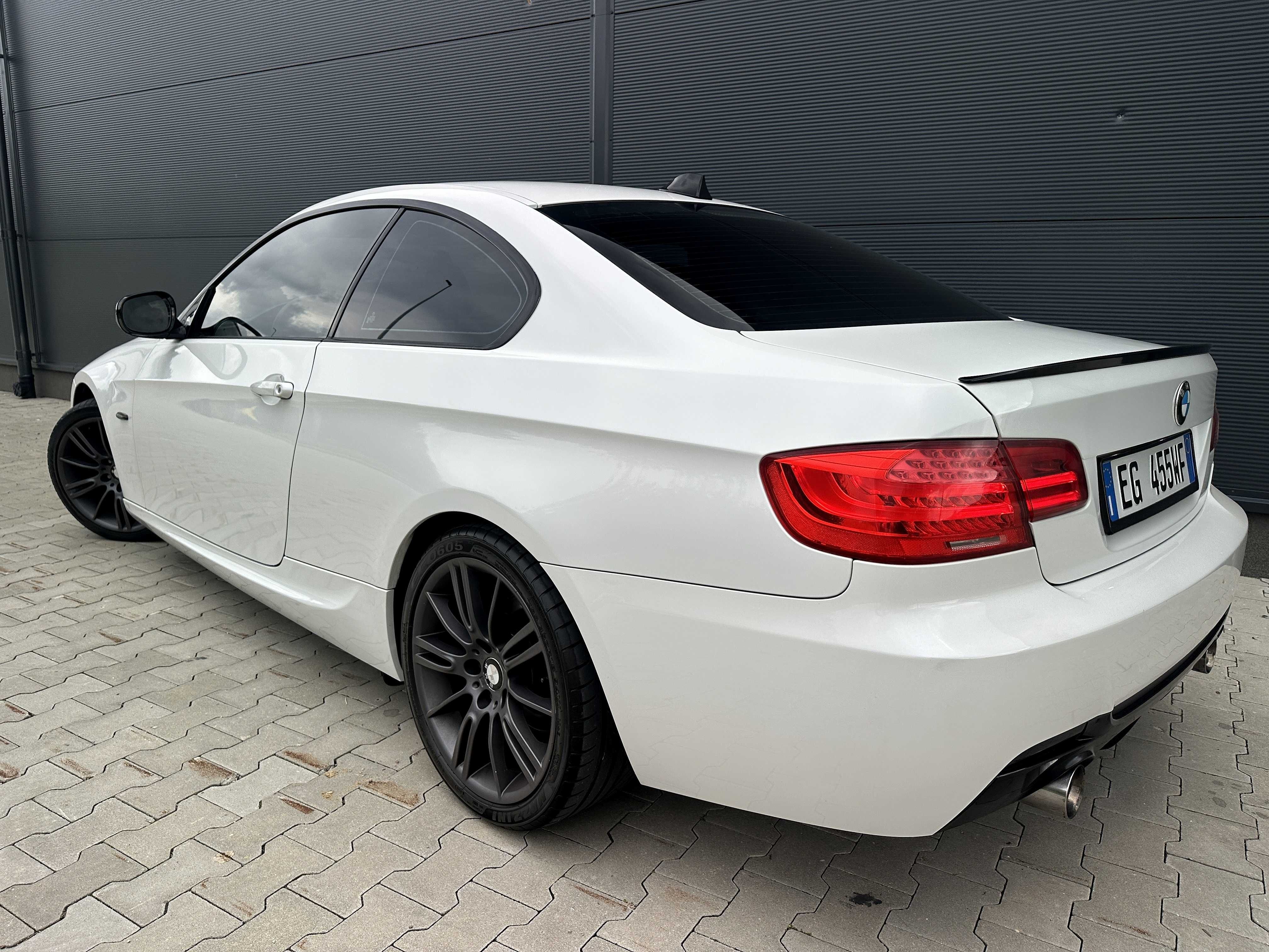 BMW E92 LCI 320D 185PS FULL M-PAKIET BiXenon LED Skóra Alu 18" ŚLICZNA