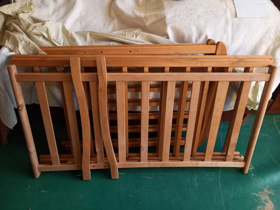 Дитяче ліжко з матрасом