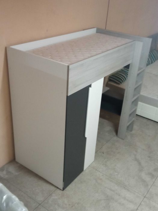 Compacto Cama solteiro elevada