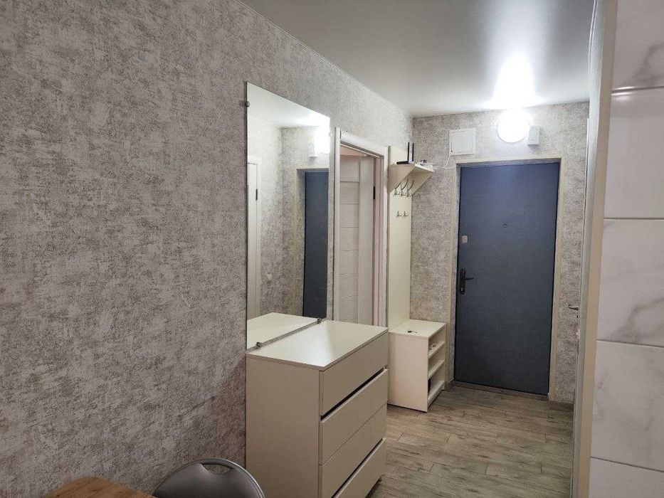 ХОЗЯИН Деміївська 39, біля М Голосіївська, 1к квартира без комісії