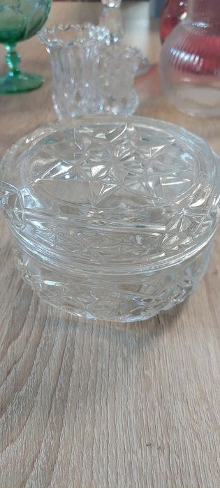 Cukiernica bomboniera brak wad