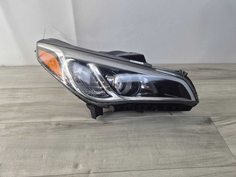 Hyundai Sonata 2015 - 2018 Reflektor Lampa Prawa Przód USA