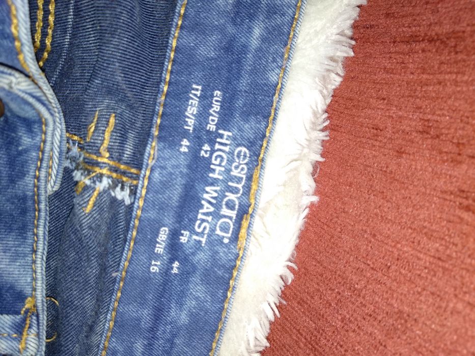 Spodnie jeansowe Esmara z wysokim stanem roz 42