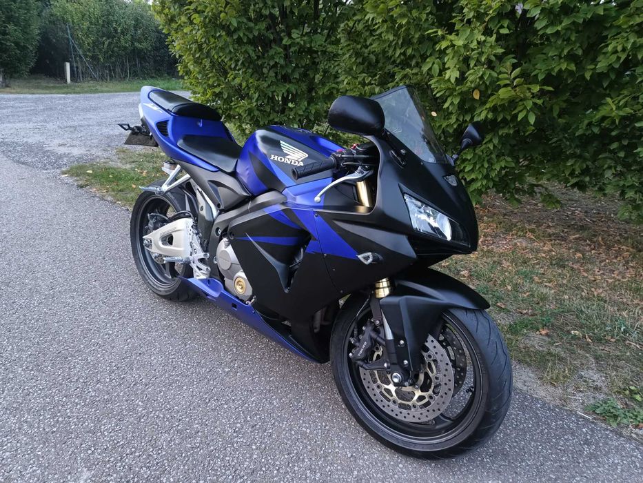 Honda CBR 600rr PC37 2005 r