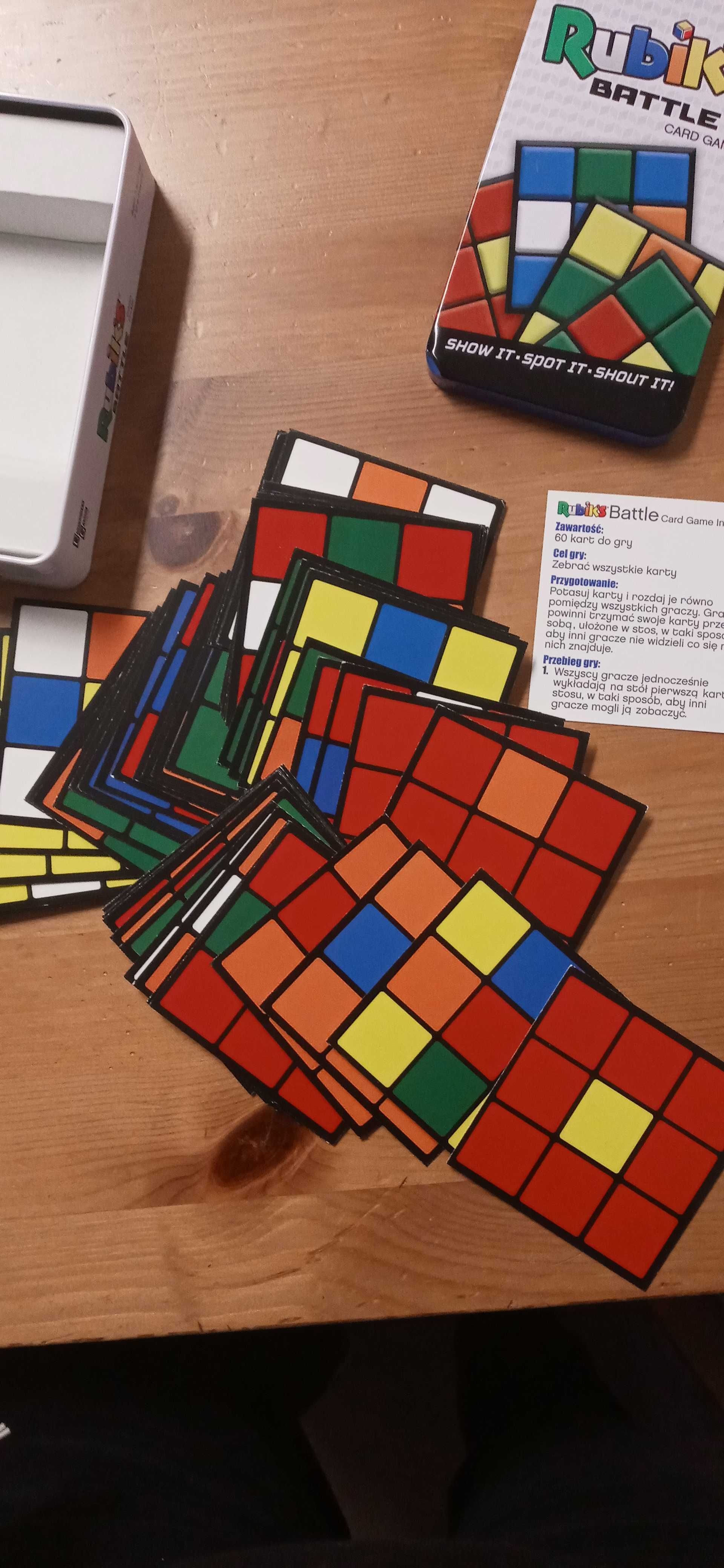 Rubik's Battle card game Gra rodzinna