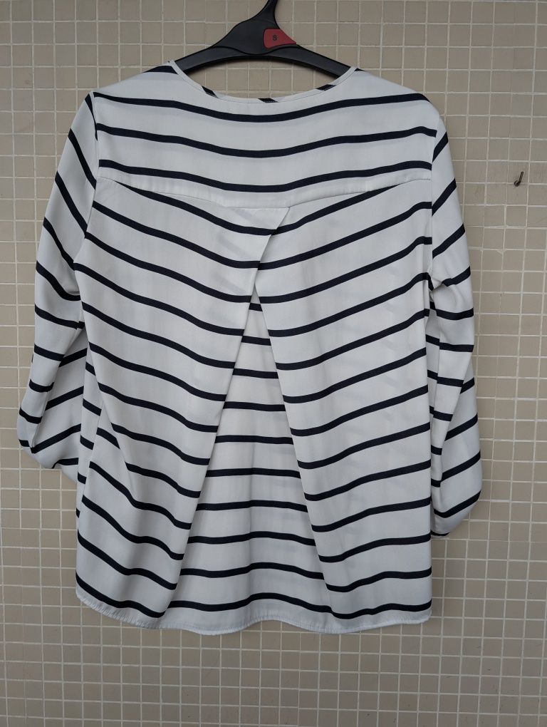 Blusa às riscas tecido suave