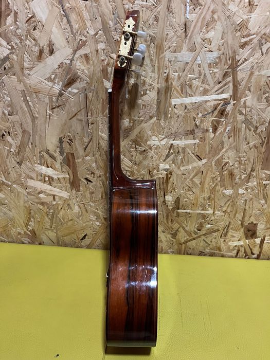 Cavaco Rozini pronto pra tocar, pra pessoas exigentes.