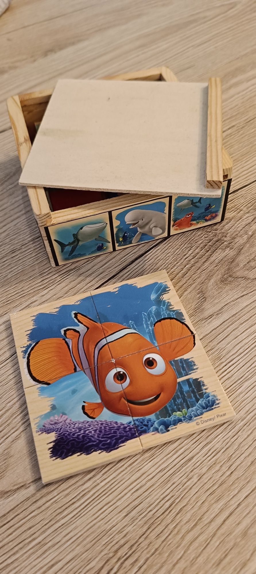 Drewniane puzzle 4-ro elementowe , 6 obrazków  Gdzie jest Nemo