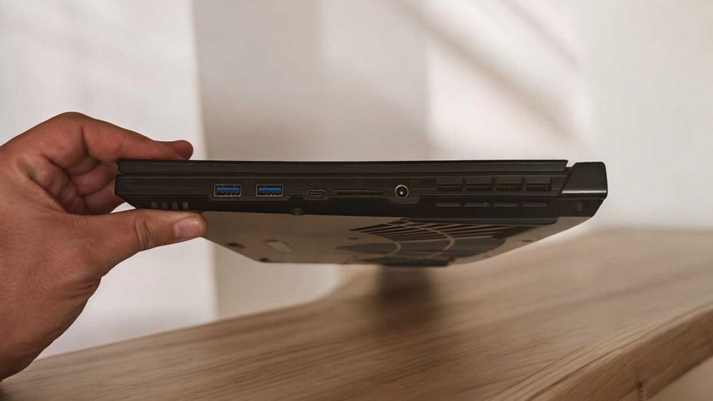 Ігровий ноутбук Gigabyte Aorus 15G 240Hz / i7-11800H/16GB/1TB/RTX 3070