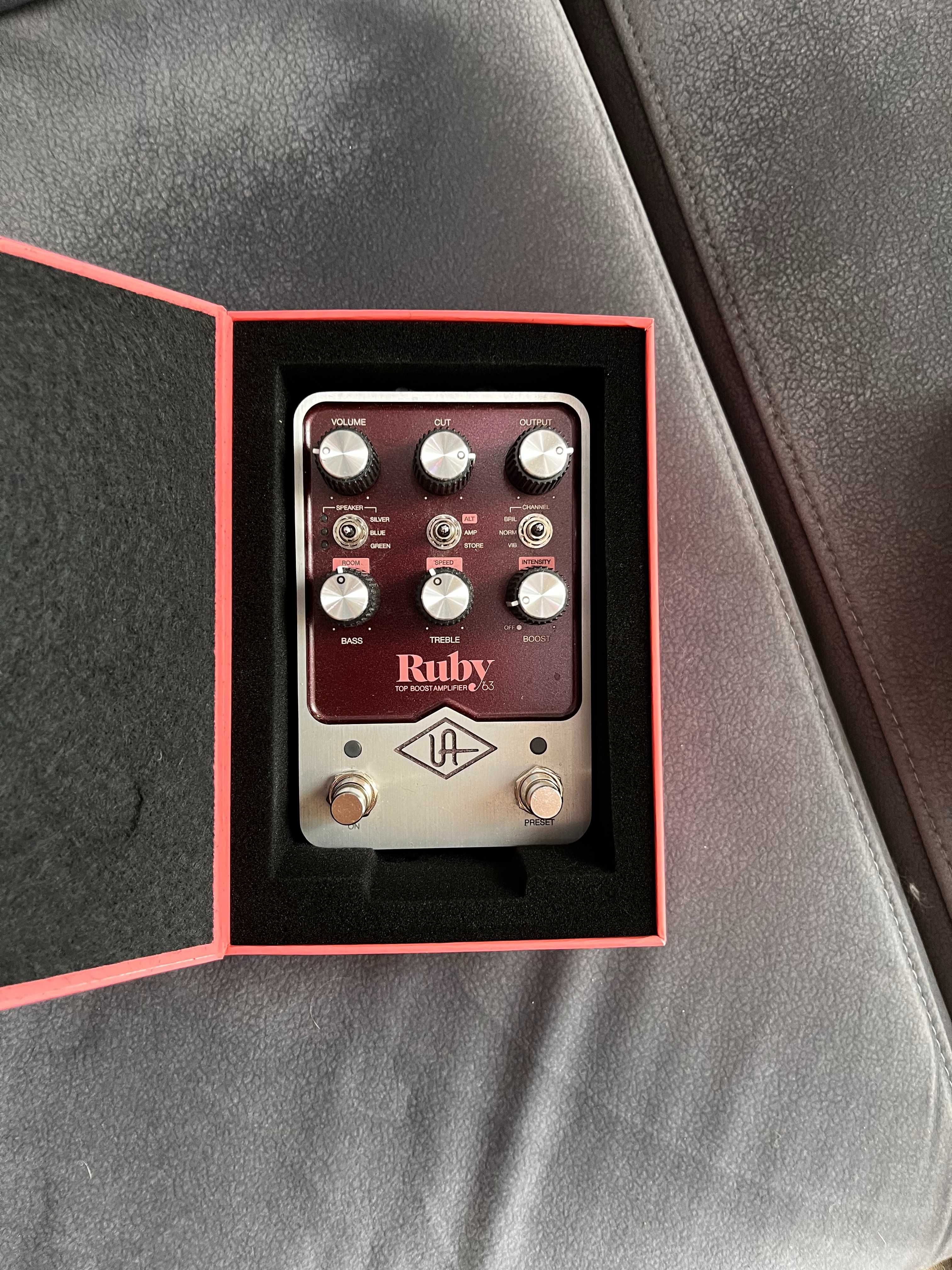 Universal Audio UAFX Ruby '63