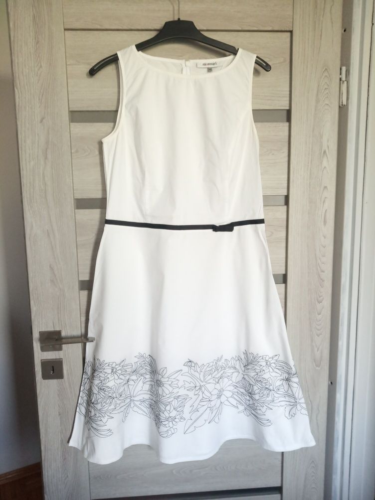 Sukienka wizytowa biała Monnari r 42 XL