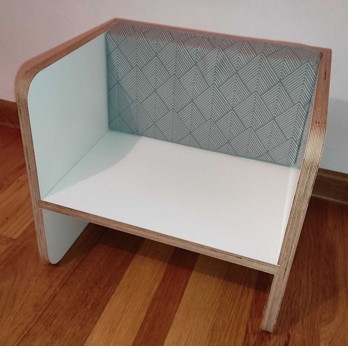 Drewniane krzesełko dla dzieci Momiki Concept Neno białe