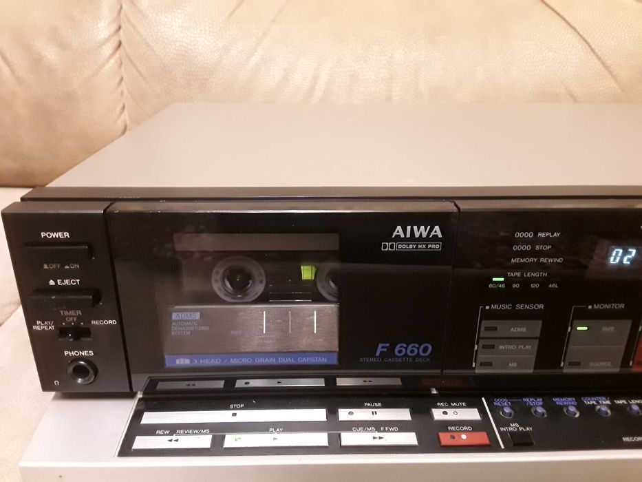 Кассетная дека AIWA AD-F660  (3 Head, Dual Capstain, Made in Japan)