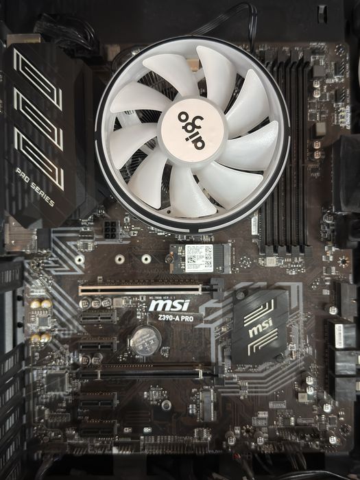 Plyta glowna MSI Z390-A Pro, intel core i5 9600kf + ramy 2x8 3600mhz