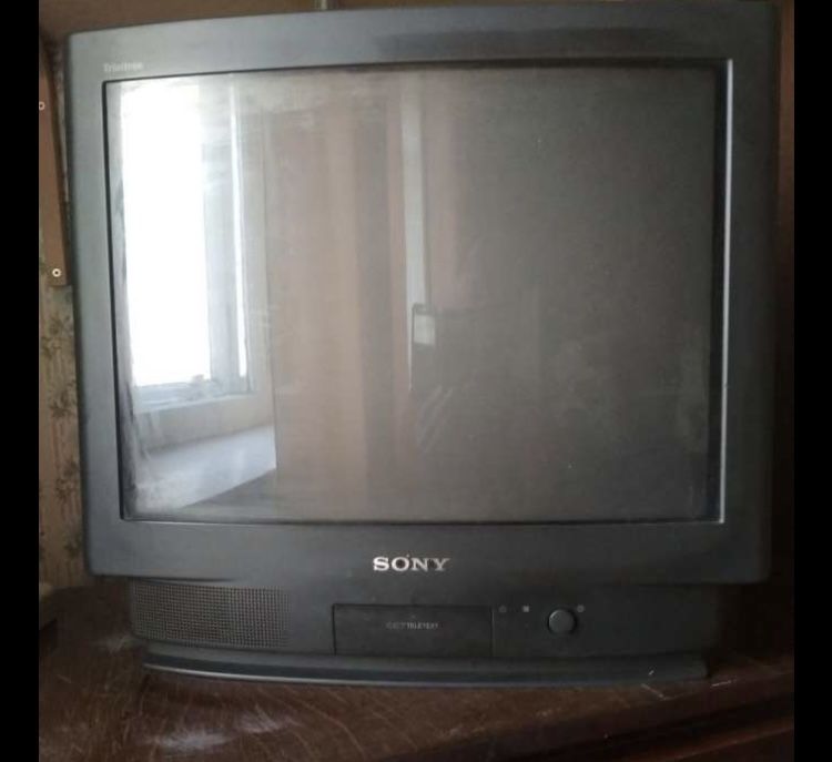 Телеврзор Sony Trinitron 1998 20 дюймов, рабочий