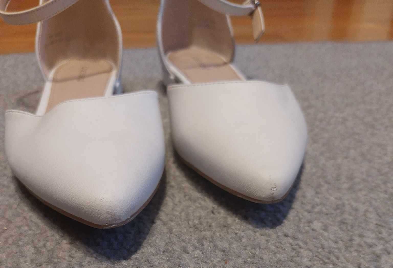 Baleriny /buty białe