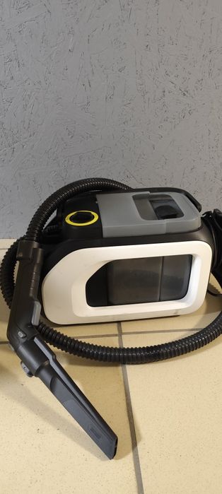 Миючий пилосос Karcher SE 3 Compact Floor