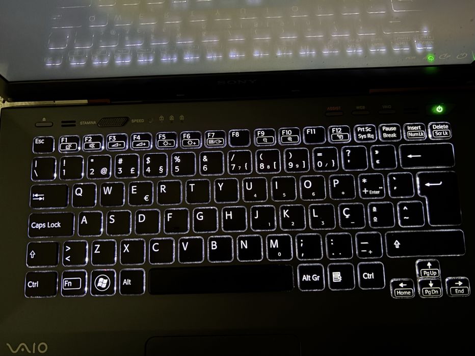 Sony vaio SonyVPCSB1Z9E 13,3’ Intel core i5 Teclado Retroiluminado