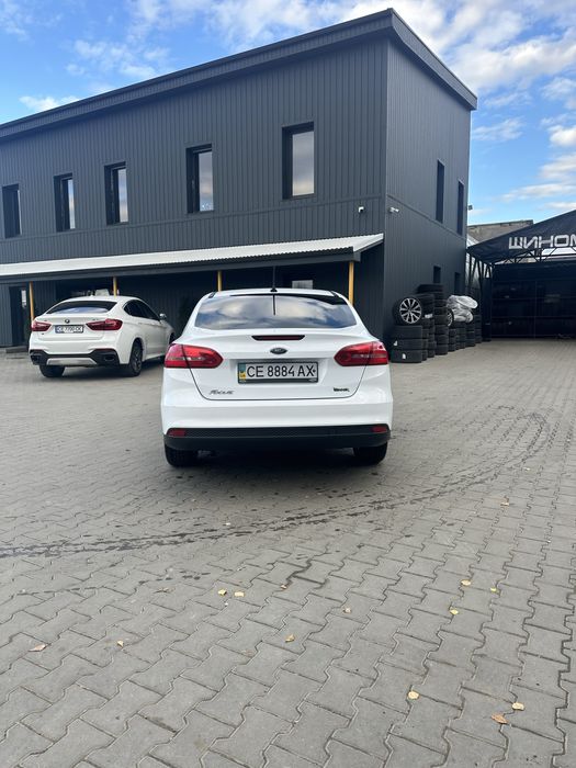 Ford Focus 2017 3(FL) 1.6 бензин 105 к.с. MT