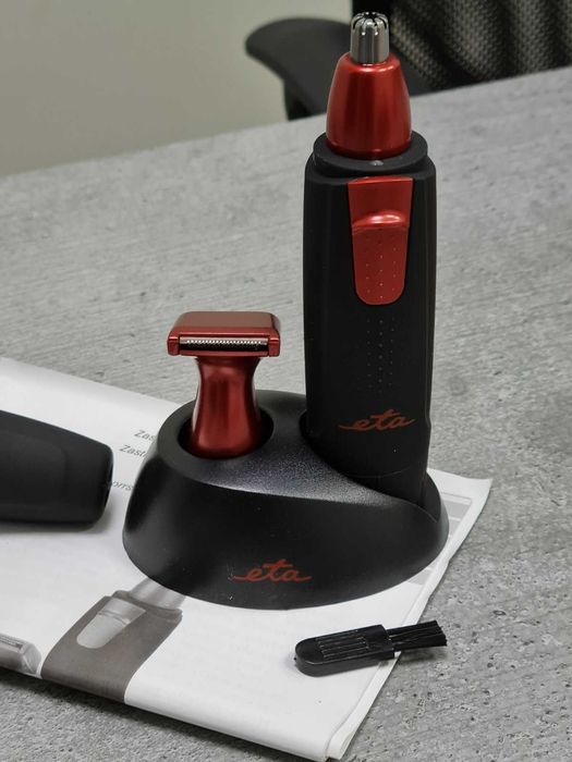 Тример для носа , вух , бороди   ETA 2 В 1