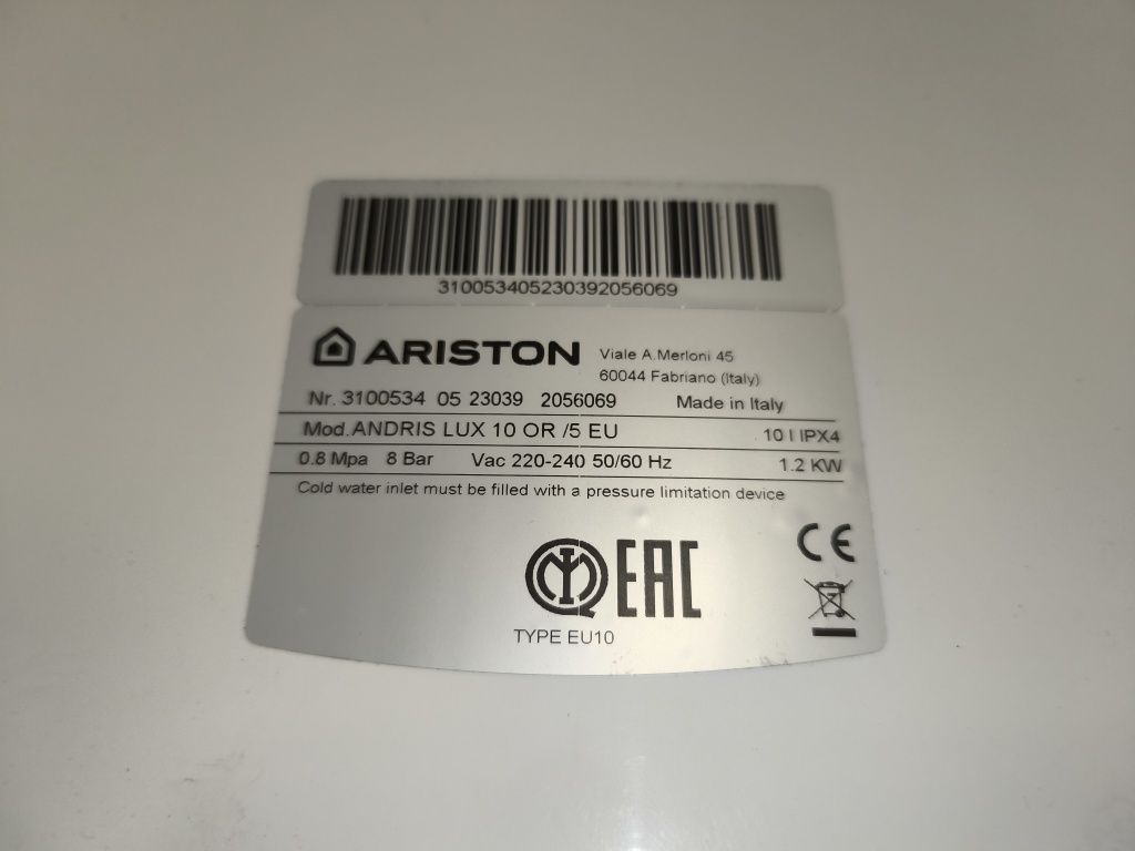 Podgrzewacz wody Ariston 10l
