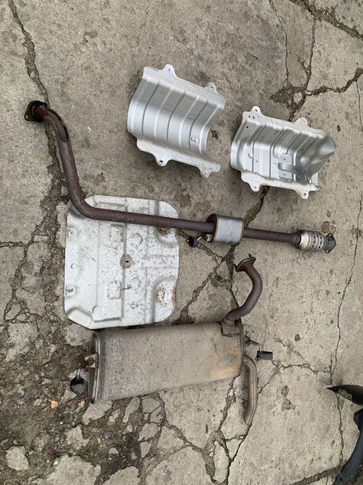 Хюндай Кона вихлопна система, глушник