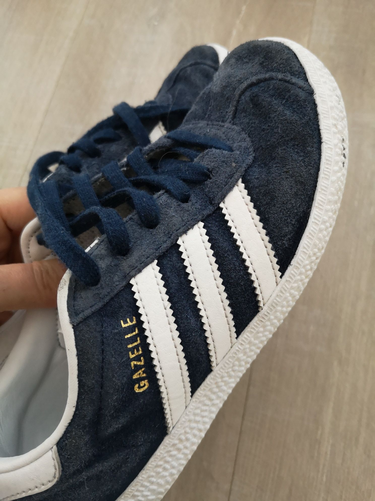 Buty adidas 32 dla chłopca