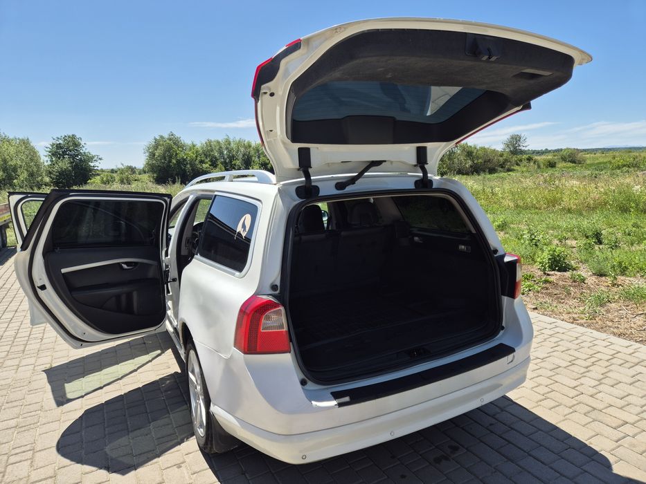 Продам Volvo v70