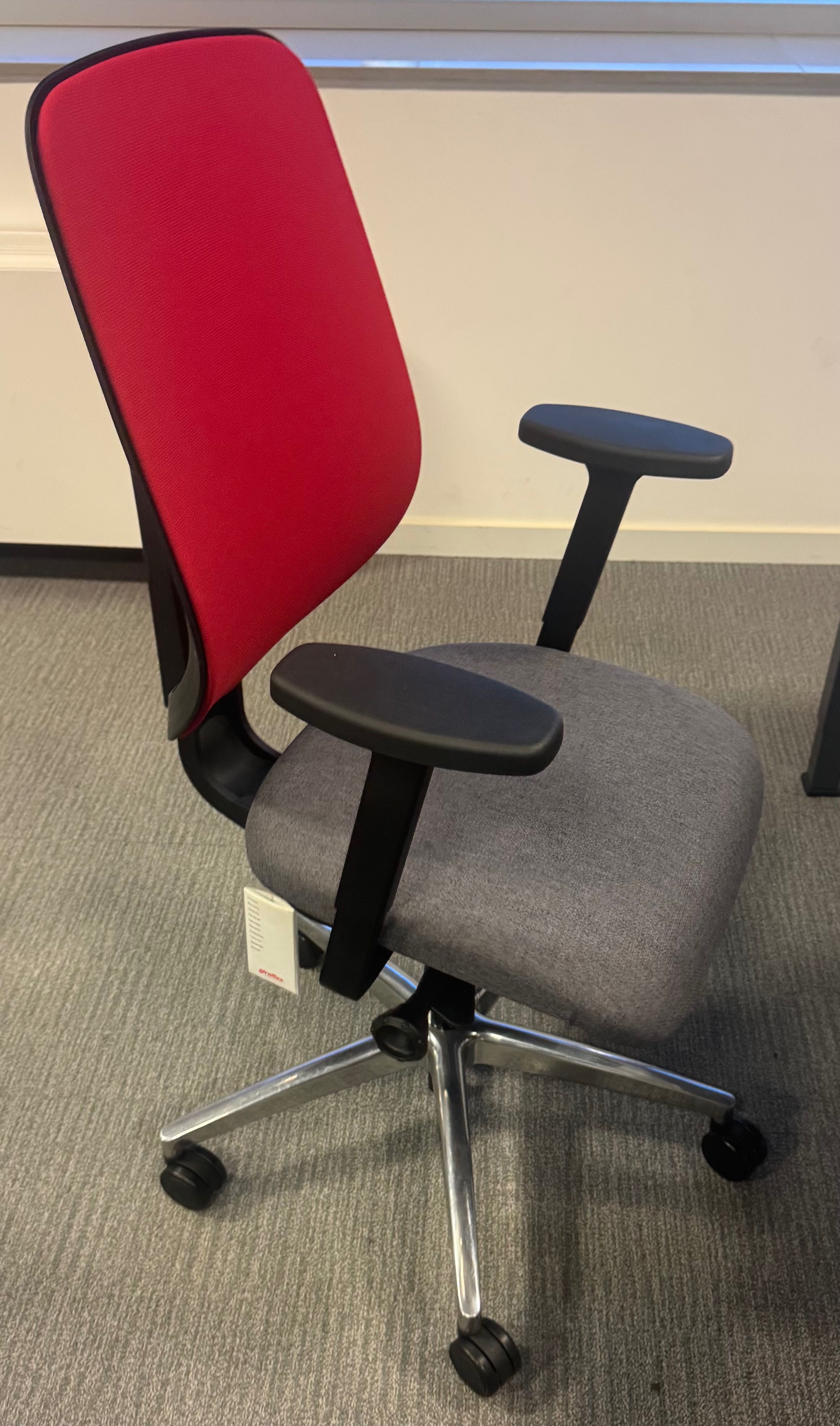 Cadeira escritório giroflex 353