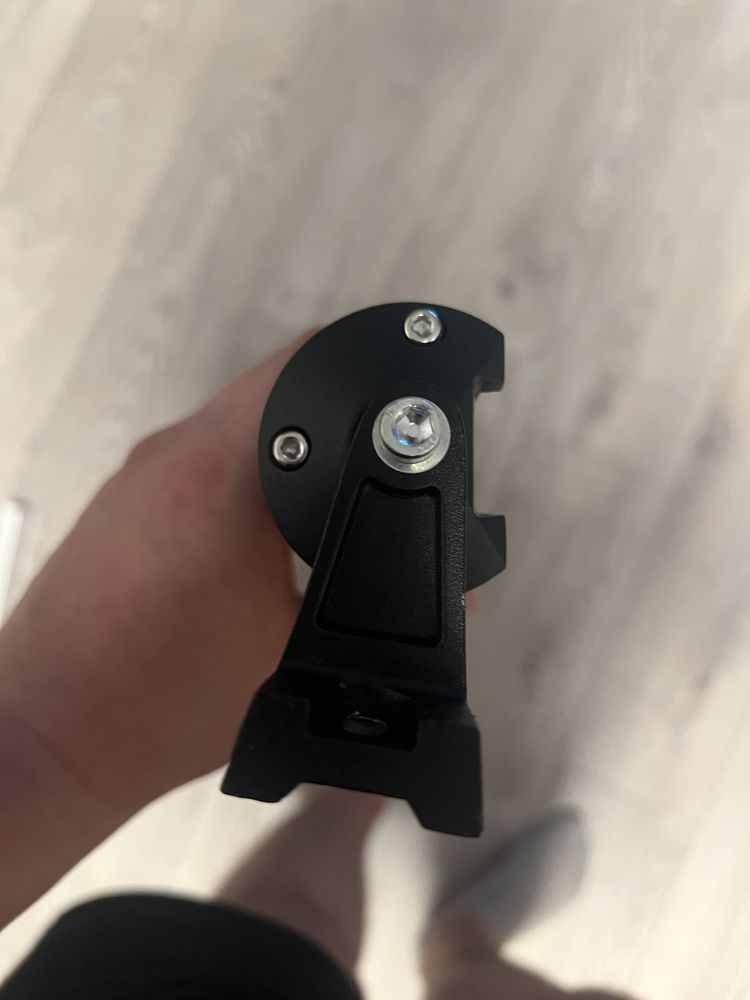 Cyclone WL-B5 168W SPOT
