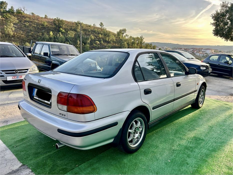 Honda Civic 1.4i S